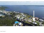 116 E North Shore Ave, North Fort Myers, FL 33917