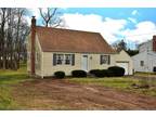 114 Overbrook Dr, Vernon, CT 06066