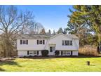 24 Redwood Dr, Bethel, CT 06801