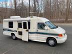 1997 Winnebago Rialta 22FD - Only 69,800 miles