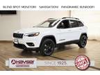 2023 Jeep Cherokee White, 21 miles