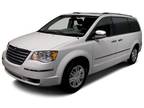 2010 Chrysler Town & Country