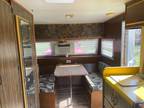 1972 Shasta starflyte vintage camper 14’8”