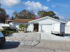 7520 Clearview Dr, Tampa, FL 33634