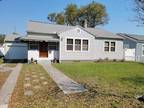 1021 W Banister Ave, Tampa, FL 33603