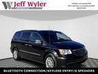 2015 Chrysler Town & Country