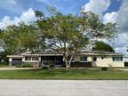 217 Ave D NW, Belle Glade, FL 33430