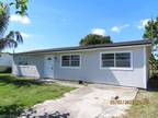 204 10th Street NW, Moore Haven, FL 33471