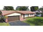 9087 NW 27th Pl, Coral Springs, FL 33065
