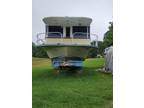 HOUSEBOAT-KINGSCRAFT HOME CRUISER 44' X15-VERY ORIGINAL (needs restoration)