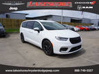 2023 Chrysler Pacifica White, new