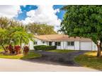 15815 89th Ave SW, Palmetto Bay, FL 33157