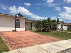 16125 98th Ct SW, Miami, FL 33157