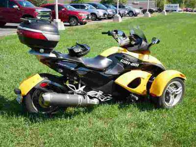 2008 CAN-AM SPYDER 27814 miles