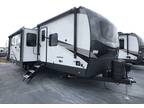 2023 Forest River Rockwood Signature Ultra Lite 8336BH 36ft