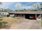 1518 6th Ave, Cantonment, FL 32533