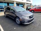 Used 2023 Chrysler Pacifica Hybrid for sale.