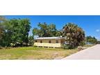 1043 Lee St, Moore Haven, FL 33471