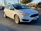 2016 Ford Focus 4d Hatchback SE