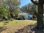 578 Brownsville Rd, Apalachicola, FL 32320