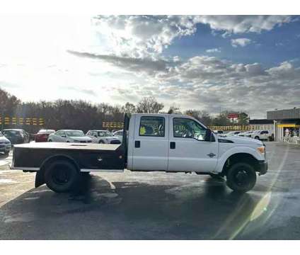 2016 Ford F350 Super Duty Crew Cab &amp; Chassis for sale is a White 2016 Ford F-350 Super Duty Car for Sale in Tyler TX