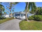 1031 22nd Ave N, Naples, FL 34103