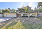 495 Forest Pkwy E, Largo, FL 33771