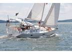 1999 Beneteau Oceanis 352 Boat for Sale