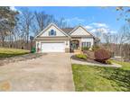 367 Pointe Willow Dr, Cleveland, GA 30528