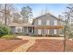 1405 Woodcrest Dr, Roswell, GA 30075