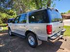 1997 Ford Expedition & 2000 Eddie Bauer Ford Expedition