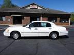 2002 Lincoln Town Car Executive