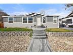28915 St Lawrence St, Castaic, CA 91384