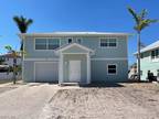 195 Pearl St, Fort Myers Beach, FL 33931