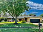 1135 Wisper Run Ct, Lutz, FL 33558