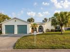 401 Pineview Dr, Venice, FL 34293