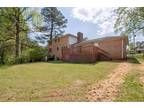 3952 Veracruz Dr, Decatur, GA 30034