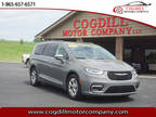 2022 Chrysler Pacifica Gray, 26K miles