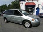 2004 Chrysler town & country Green, 155K miles