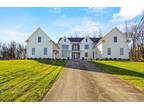 17 Holly Ln, Newtown, CT 06482