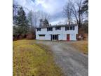 1 Barkit Kennel Rd, Pleasant Valley, NY 12569