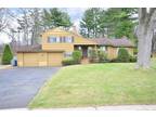 63 Niles Dr, Manchester, CT 06040