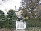 130 Mason St #1, Greenwich, CT 06830