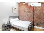 Full bedroom in 6 bed/6.5 bath home in Williamsburg #1530 C