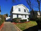 313 Prospect Ave, Dumont, NJ 07628