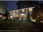 5 Country Ln, Holmdel, NJ 07733