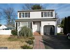 266 Lander Dr, Trenton, NJ 08619