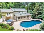 8 Barnfield Ct, Upper Saddle River, NJ 07458