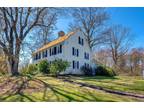 61 Maple Ave, Bloomfield, CT 06002