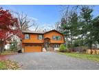 3 Hillcrest Dr, Wayne, NJ 07470